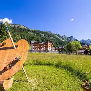 Aparthotel Cavanis Wellness &, Sappada